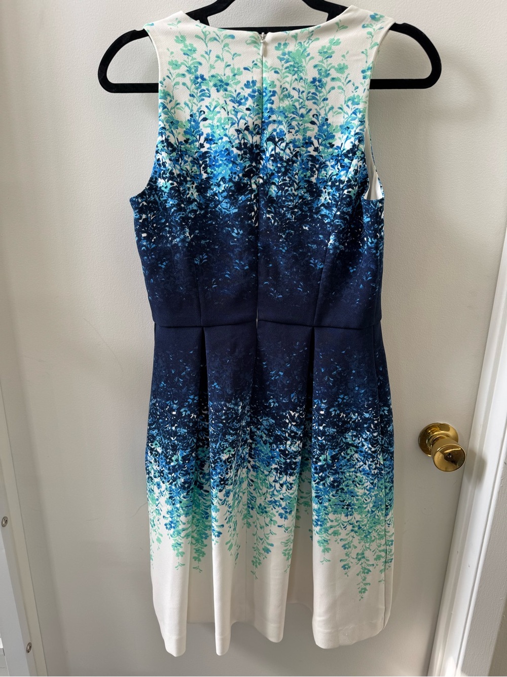 Blue and White Ombré Floral Print Dress - Picture 2 of 4